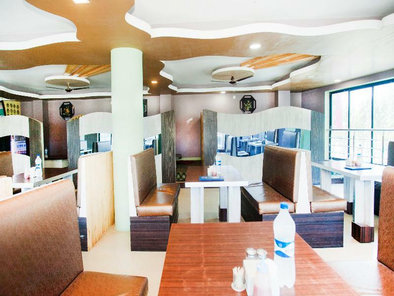 Oyo 343 Pop Life Hotel Banke エクステリア 写真