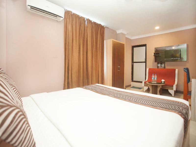 Oyo 343 Pop Life Hotel Banke エクステリア 写真