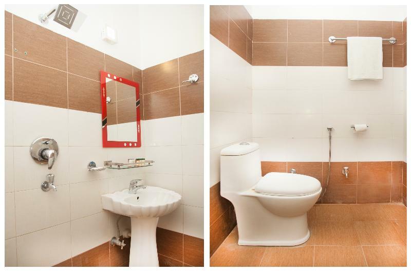 Oyo 343 Pop Life Hotel Banke エクステリア 写真